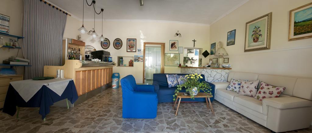 Pensione San Michele Mattinata Exteriör bild